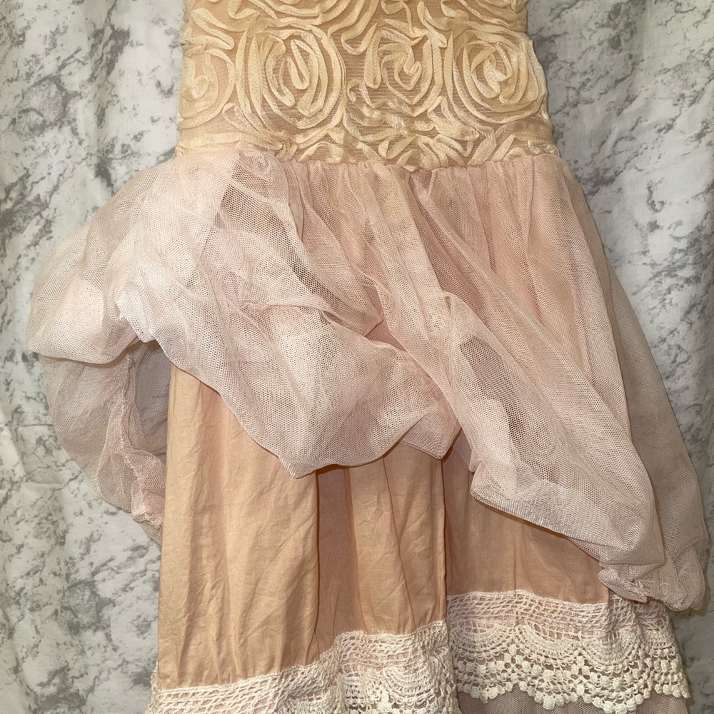 🌺Girls/toddler Dress.  color: dusty pink.  Size: 3T(tag says 11) - Picture 4 of 5